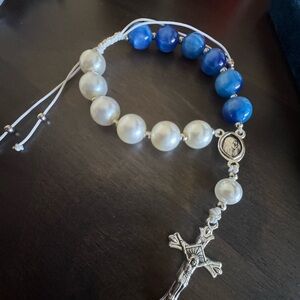 Blue and White Rosary slyle
